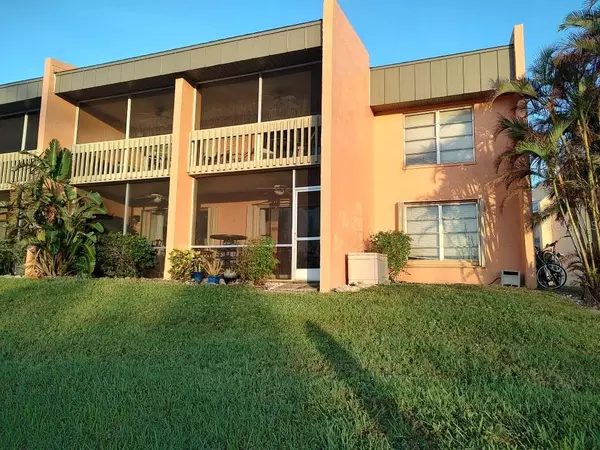 Punta Gorda, FL 33950,1358 ROCK DOVE CT #7