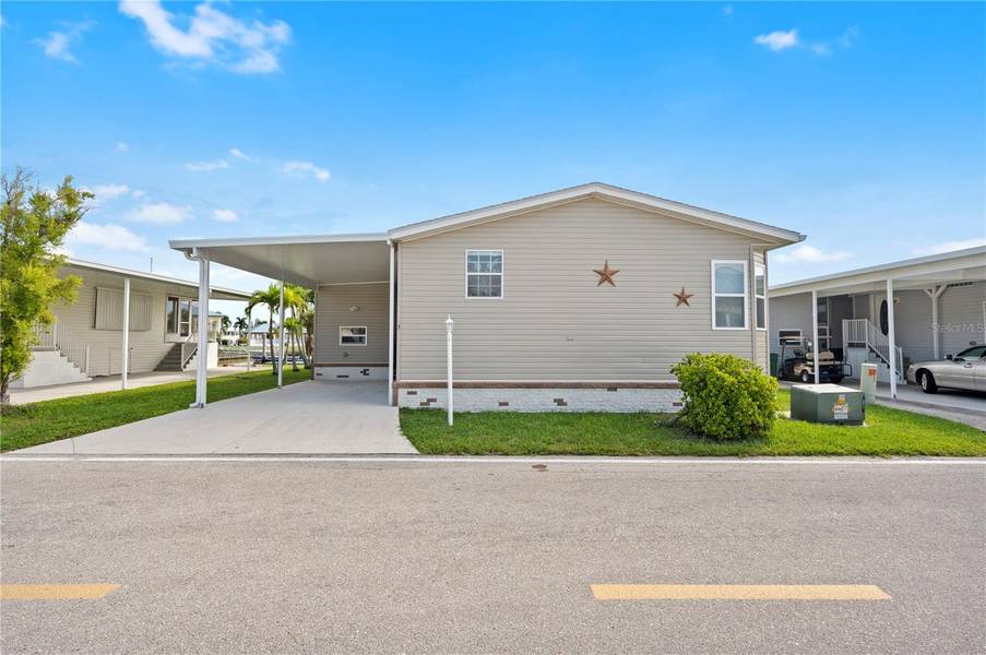 3 AMSTERDAM AVE, Punta Gorda, FL 33950