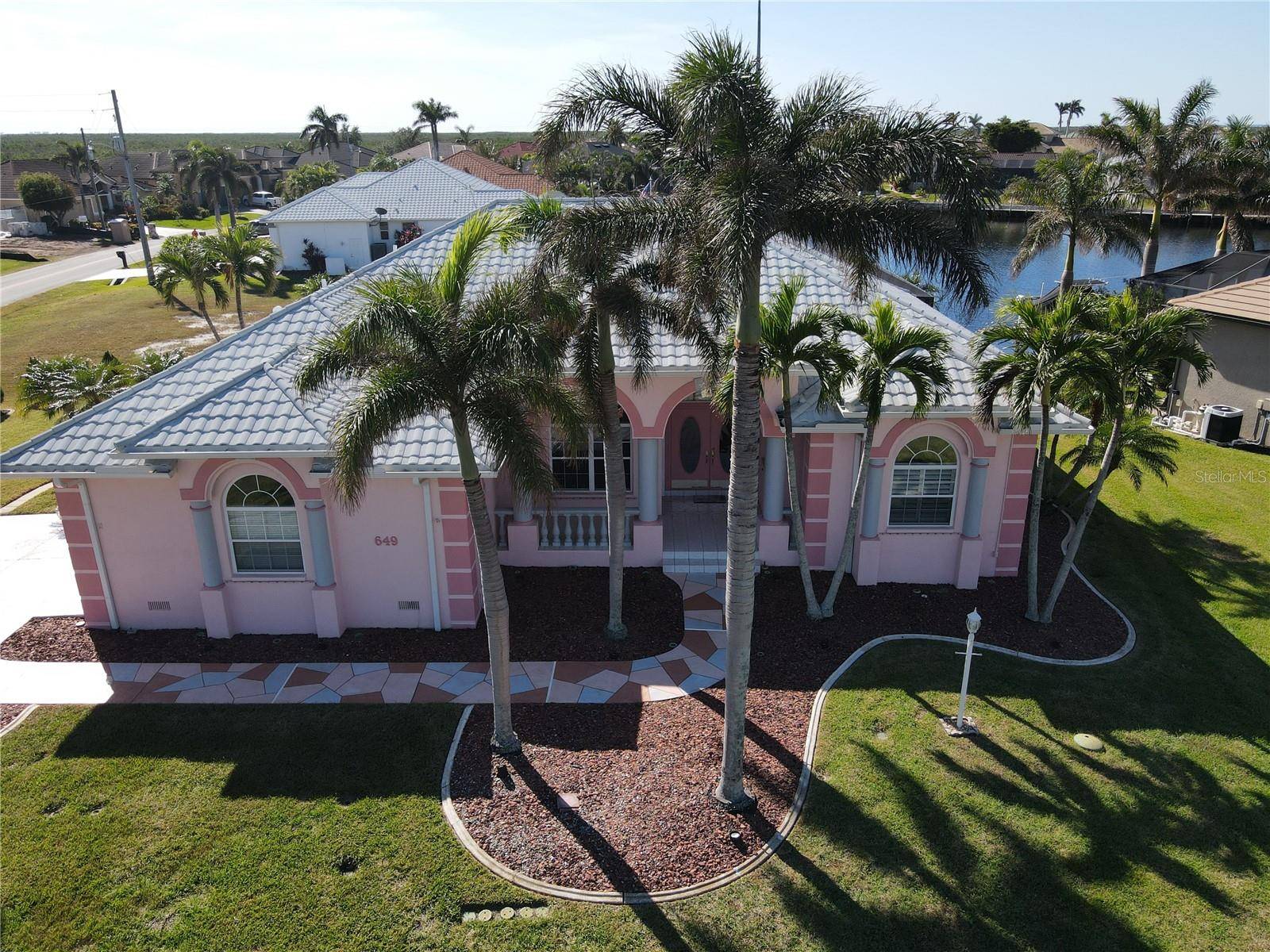 Punta Gorda, FL 33950,649 MALTESE DR