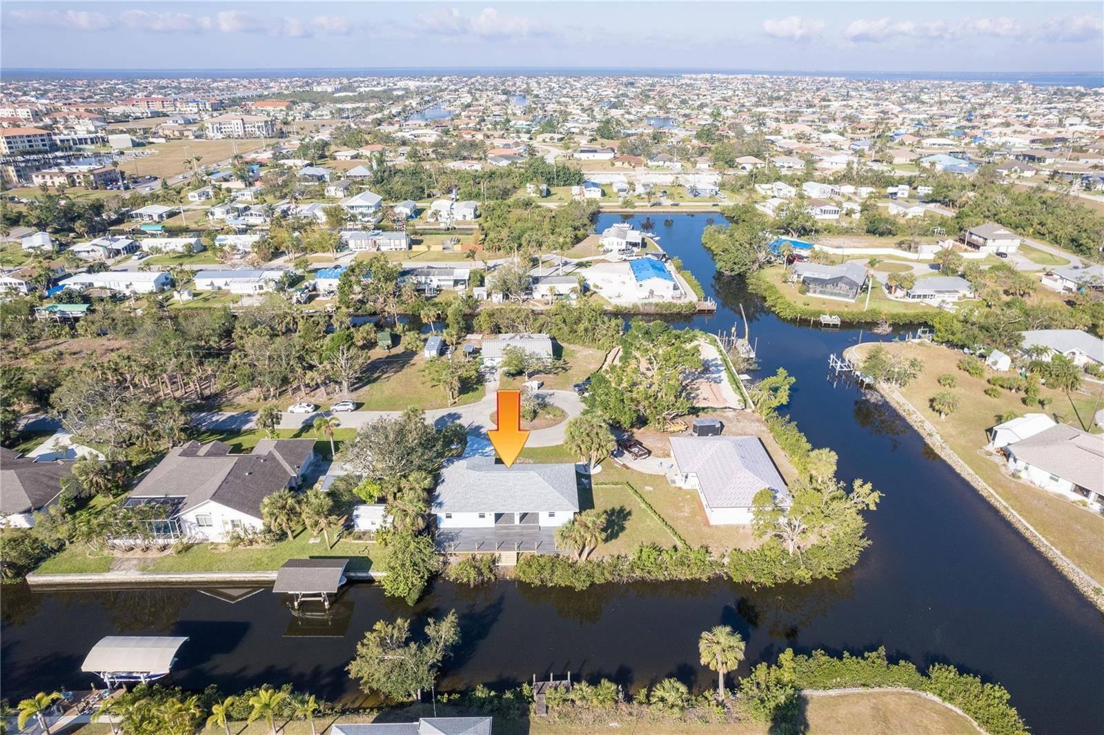 Punta Gorda, FL 33950,3004 BANYAN WAY