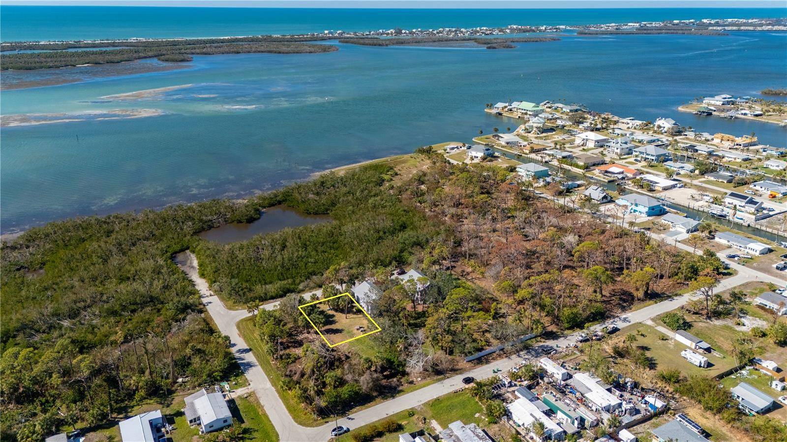 2871 MANGROVE PL, Englewood, FL 34224