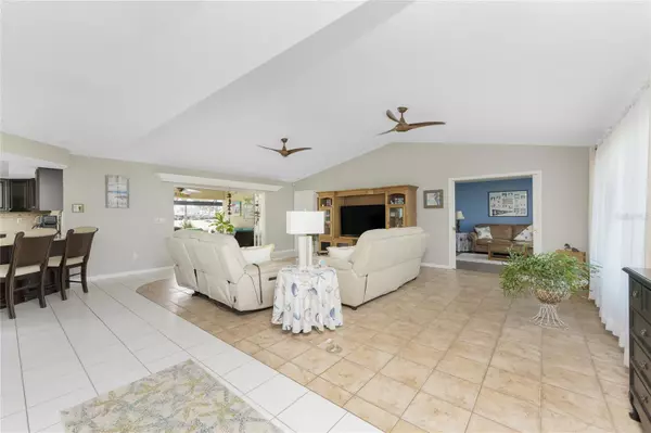 Punta Gorda, FL 33955,17260 VAGABOND CIR