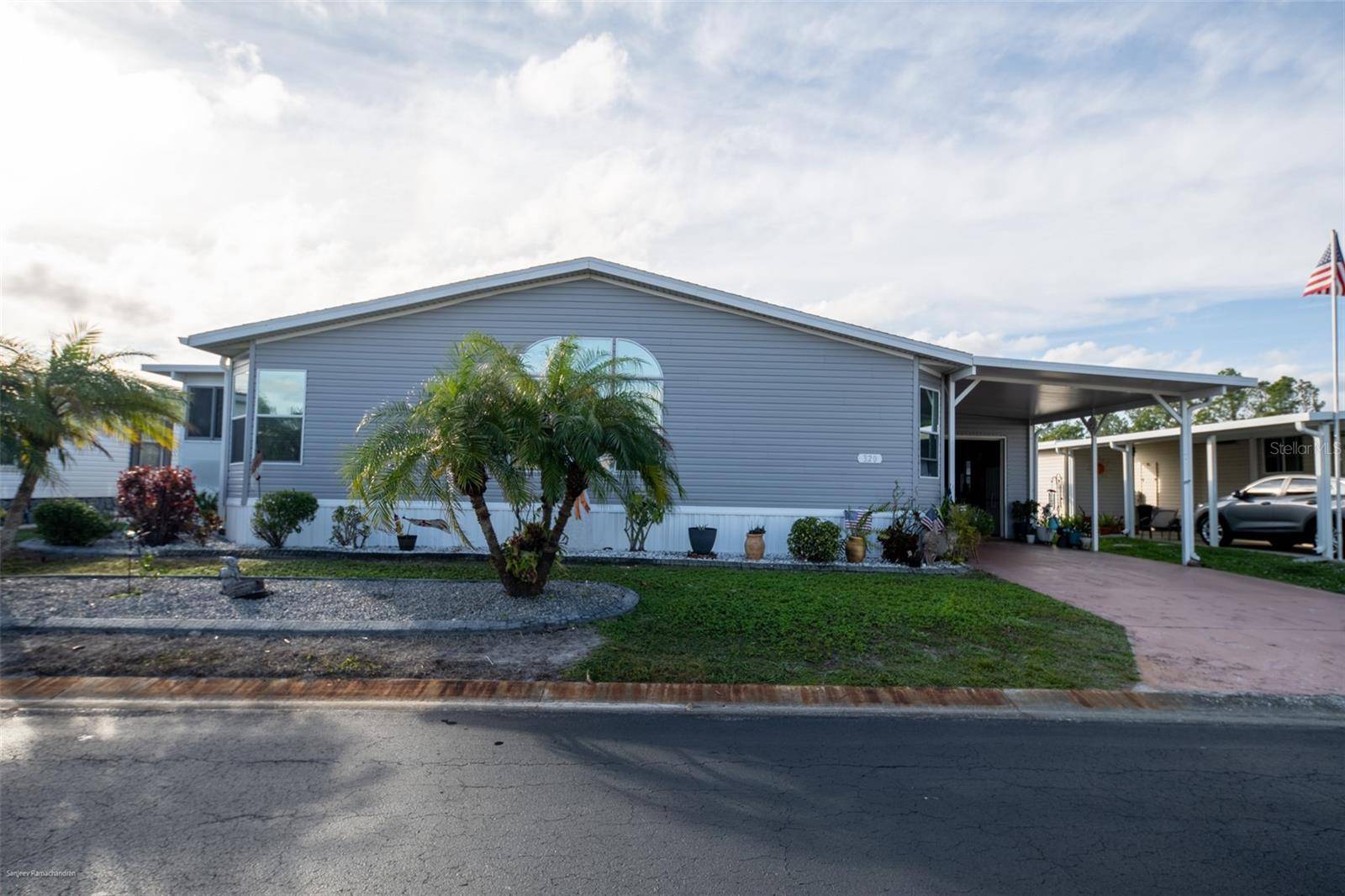 1000 KINGS HWY #320, Punta Gorda, FL 33980