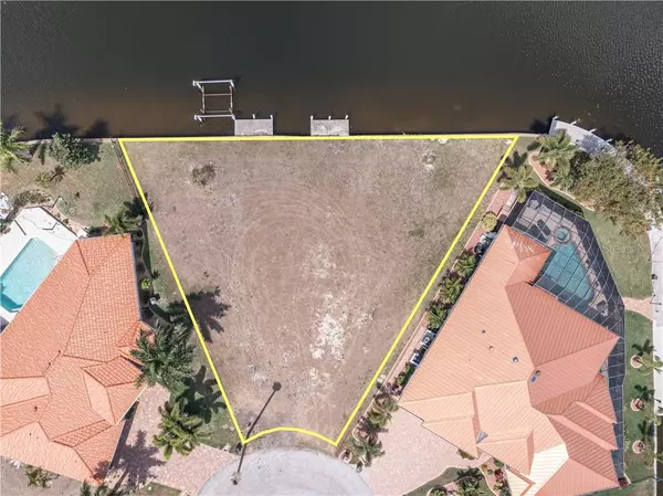 Punta Gorda, FL 33950,100 BAYSHORE CT