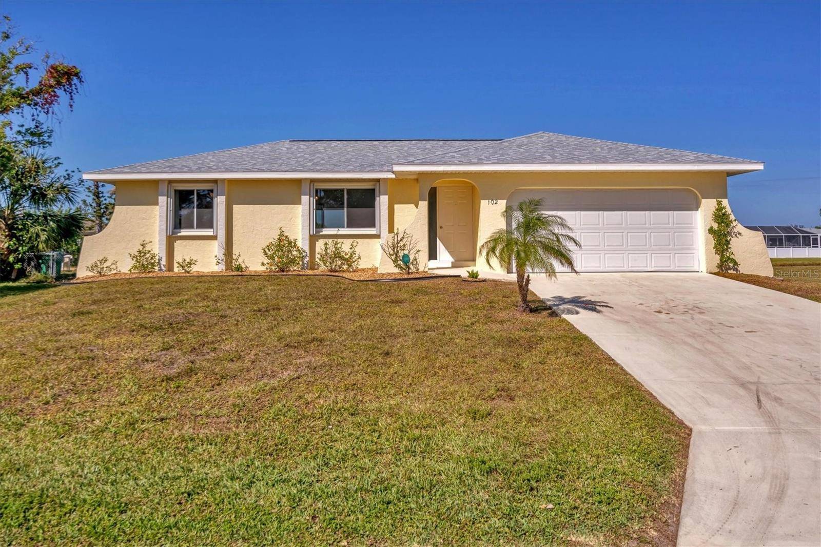 Rotonda West, FL 33947,102 ANNAPOLIS LN