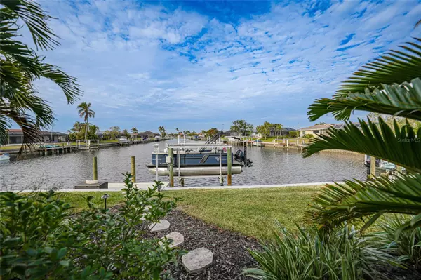 Punta Gorda, FL 33950,1320 APPIAN DR