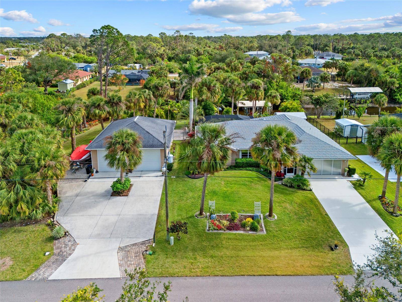 472 EPPINGER DR, Port Charlotte, FL 33953