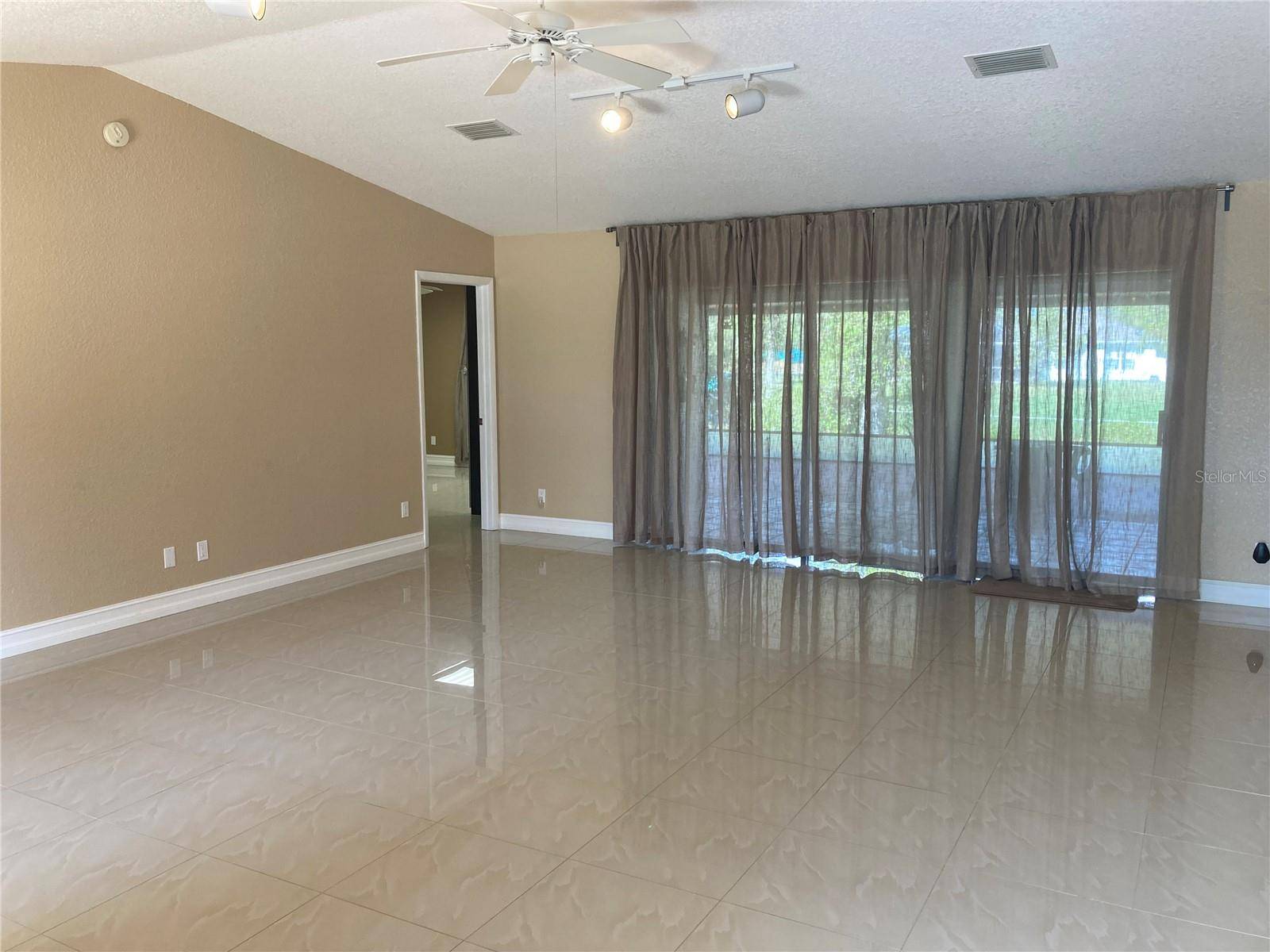 Punta Gorda, FL 33983,27300 SAN CARLOS DR
