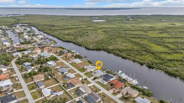 Port Charlotte, FL 33948,18794 AYRSHIRE CIR