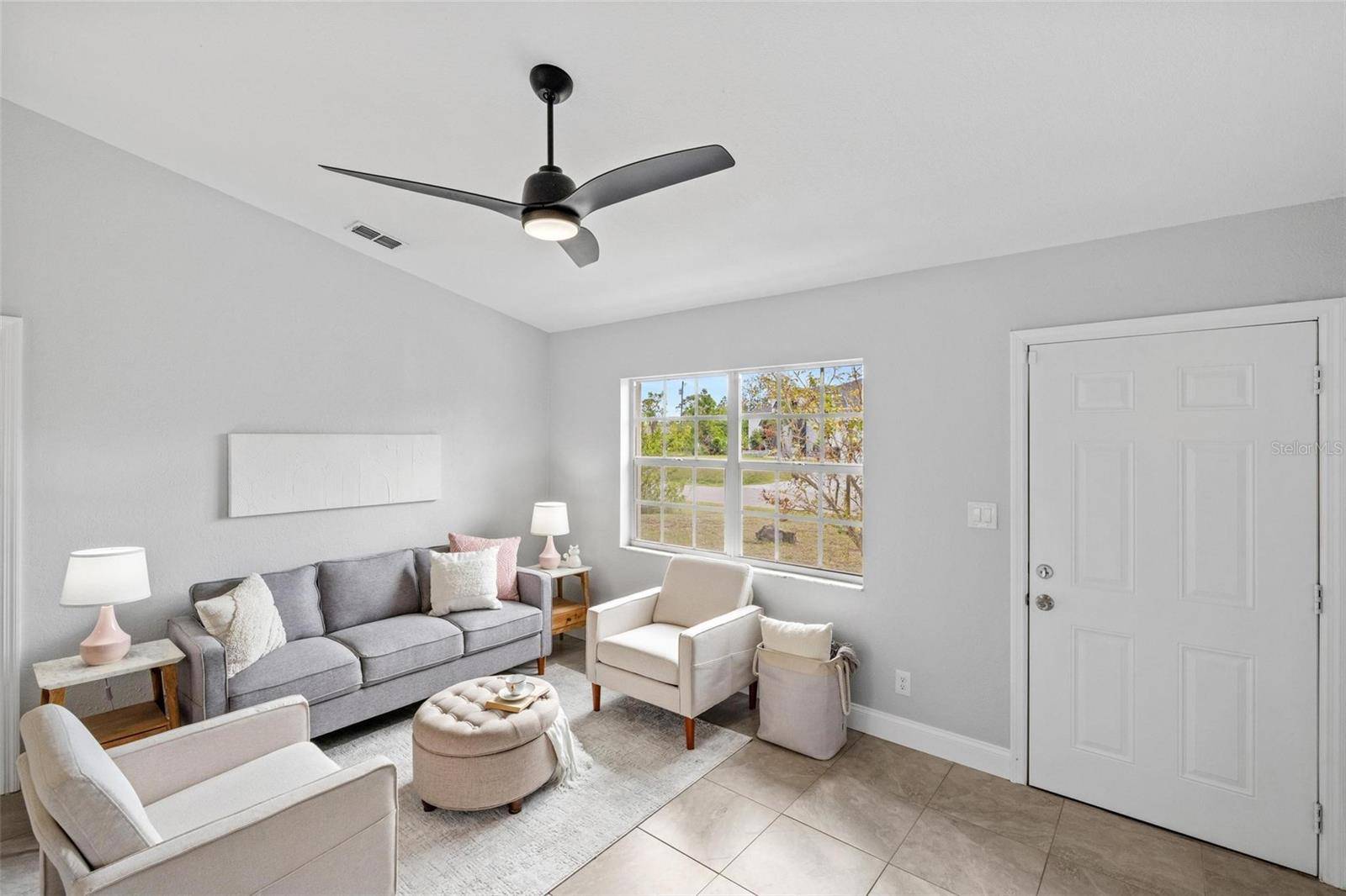 Port Charlotte, FL 33981,5452 MONTEGO LN