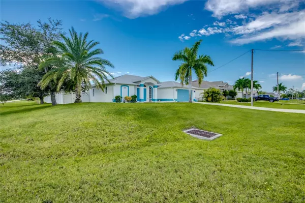 Cape Coral, FL 33991,1722 SW 17TH ST