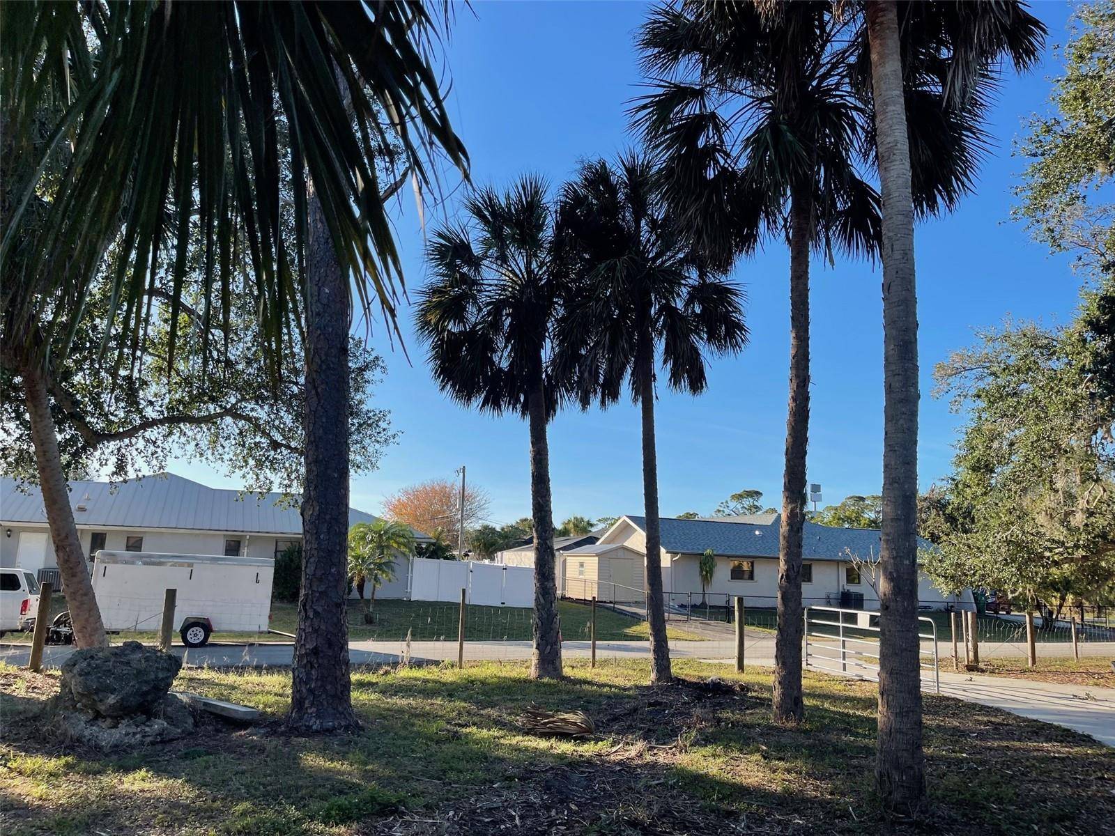 Port Charlotte, FL 33948,18506 KLINGLER CIR