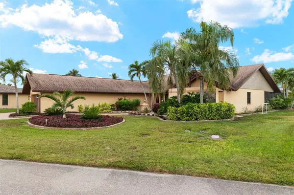 Cape Coral, FL 33904,3722 SE 12TH CT