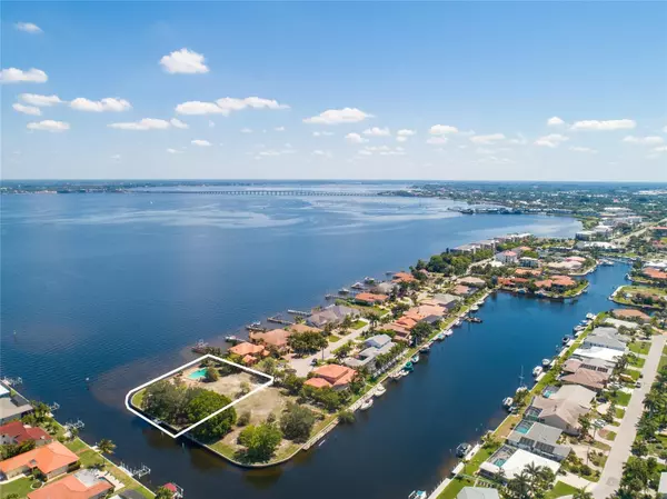 2100 JAMAICA WAY,  Punta Gorda,  FL 33950