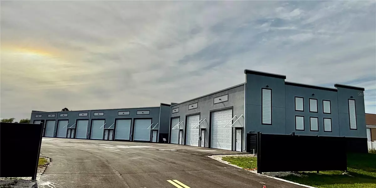 Punta Gorda, FL 33950,4017 TAYLOR RD #B3or6