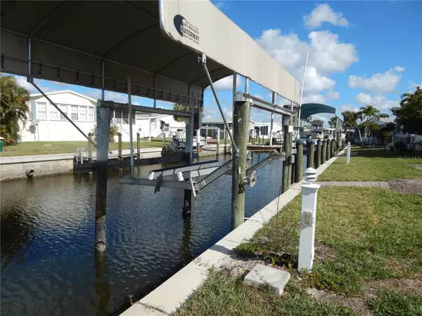 Punta Gorda, FL 33950,22 ROTTERDAM DR