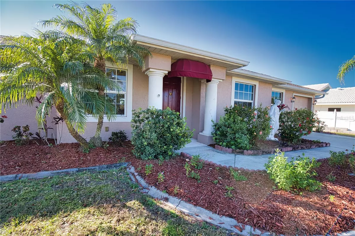Punta Gorda, FL 33983,1675 BLUE LAKE CIR