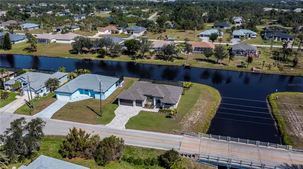 Rotonda West, FL 33947,855 ROTONDA CIR