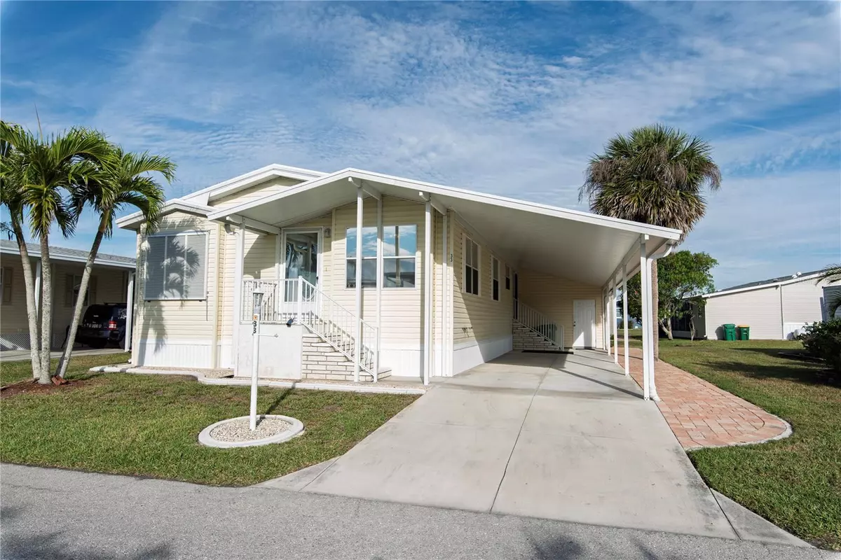 Punta Gorda, FL 33950,33 AMSTERDAM AVE