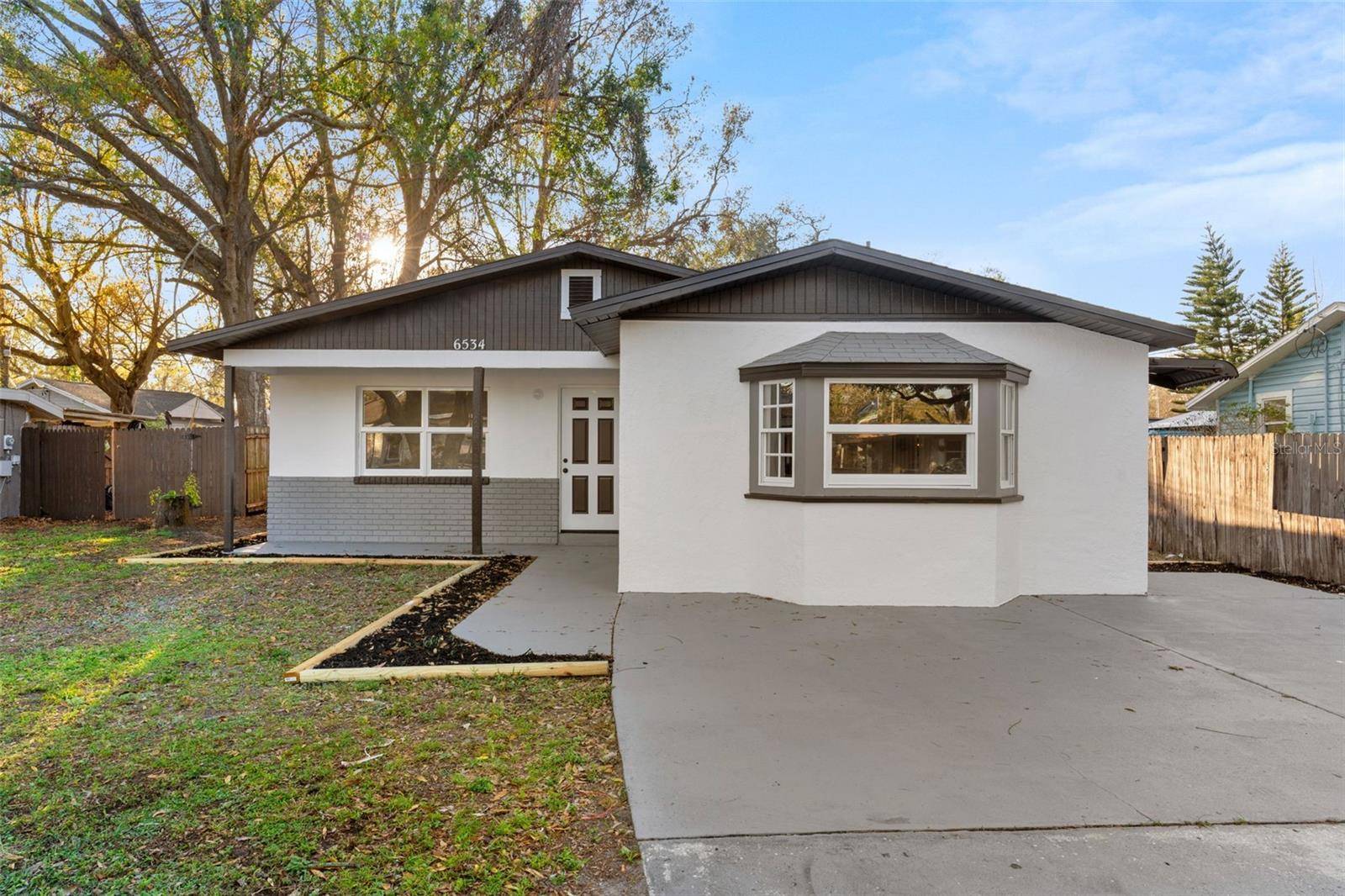6534 29TH WAY N, St Petersburg, FL 33702