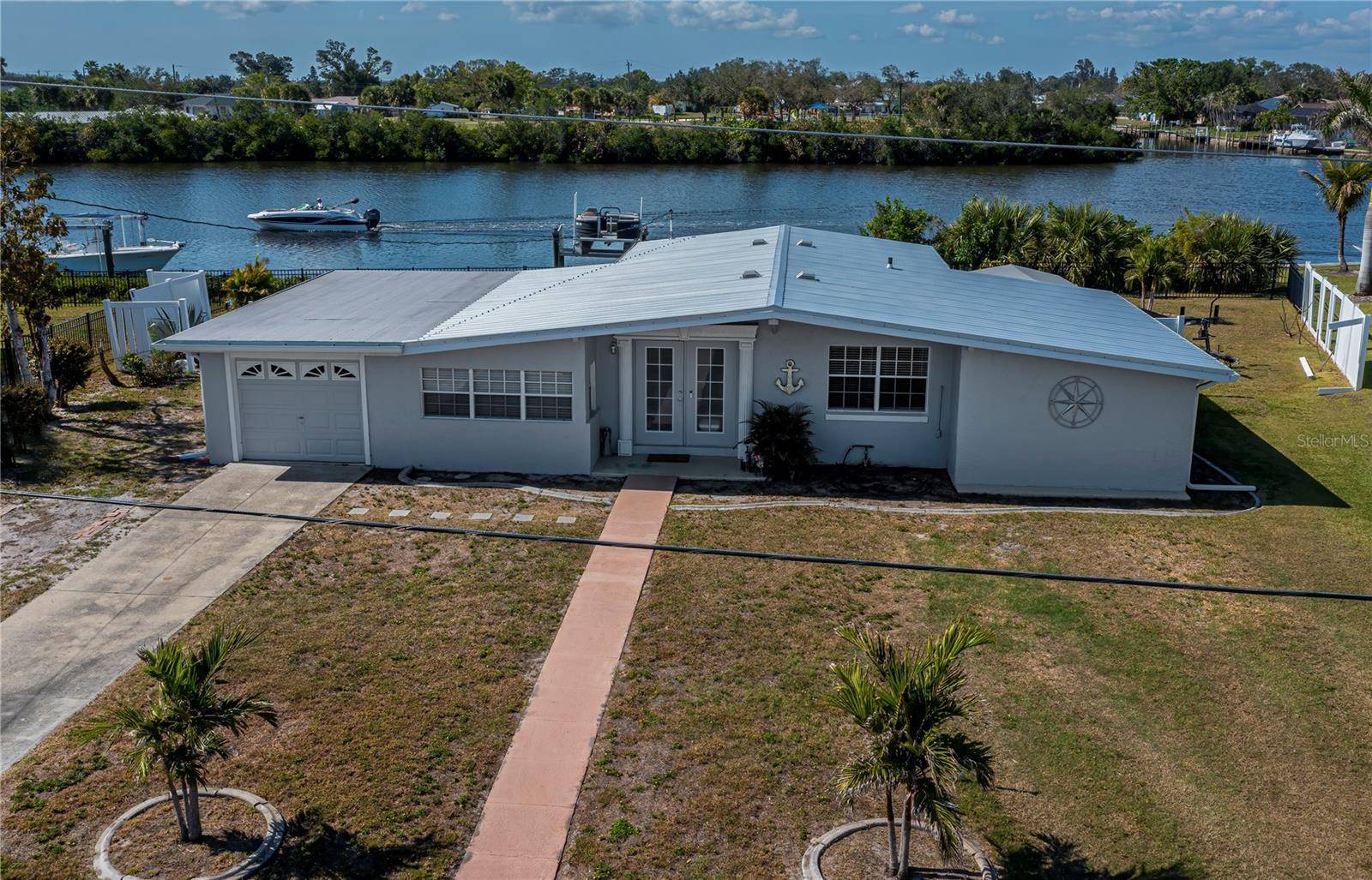Port Charlotte, FL 33952,137 POINSETTIA CIR NE