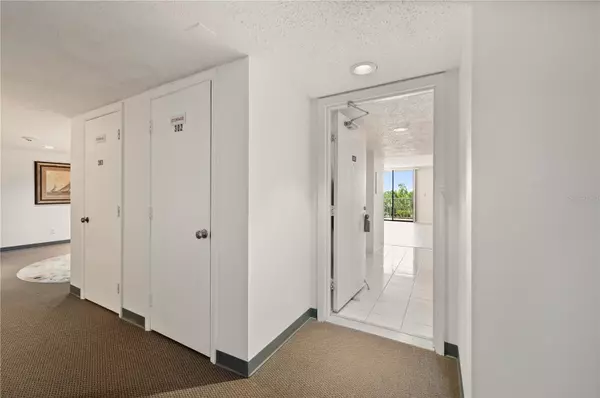 Punta Gorda, FL 33950,25188 MARION AVE #D303