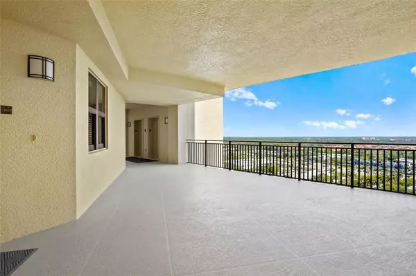 Fort Myers, FL 33907,14380 RIVA DEL LAGO DR #1804