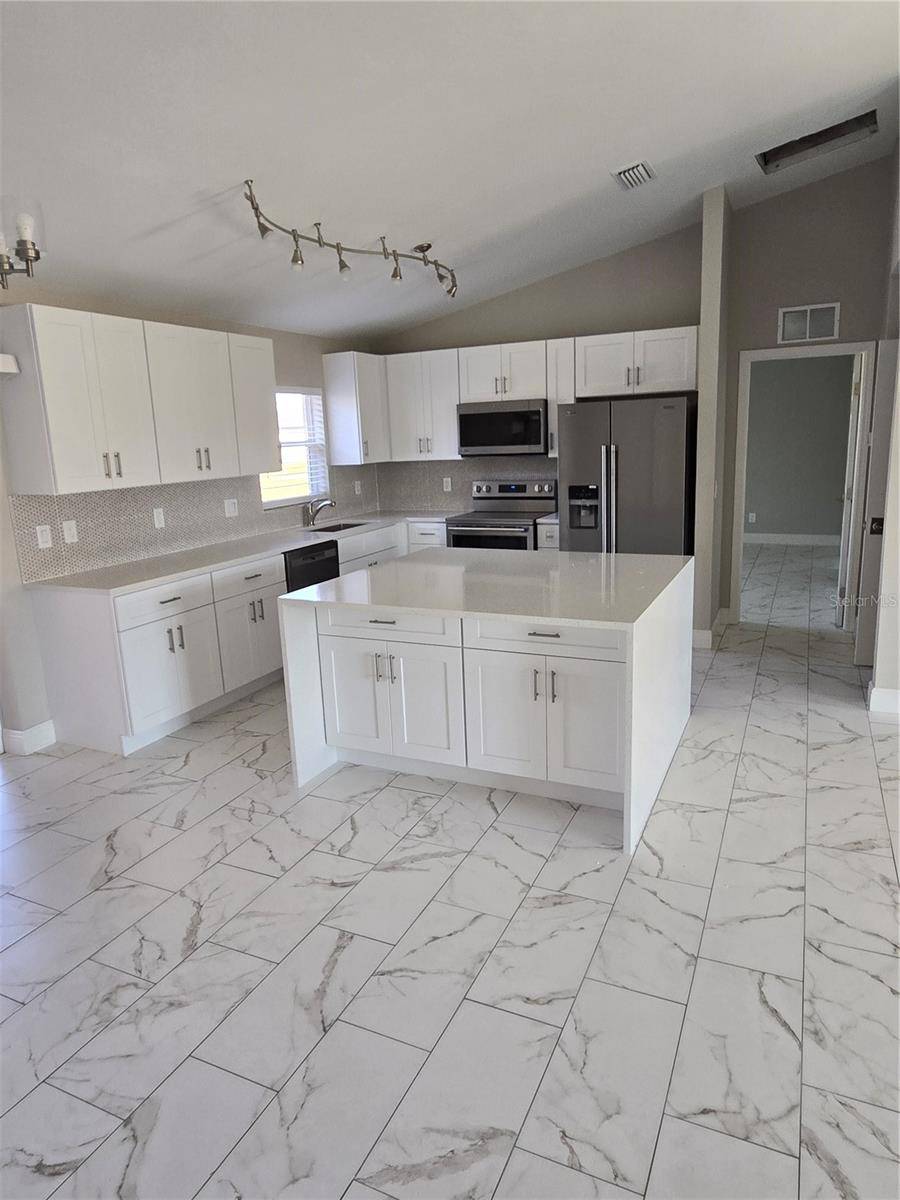 2604 NW 3RD AVE, Cape Coral, FL 33993