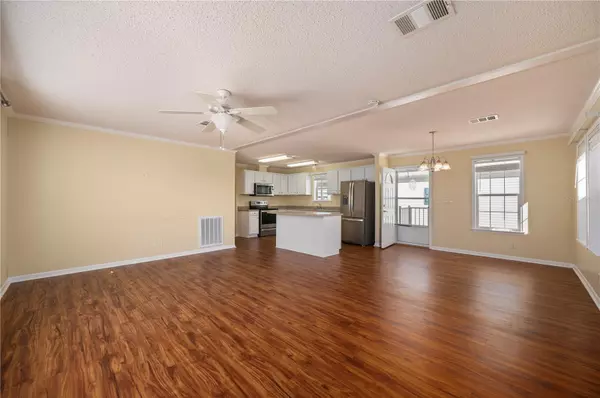 Port Charlotte, FL 33980,1000 KINGS HWY #198