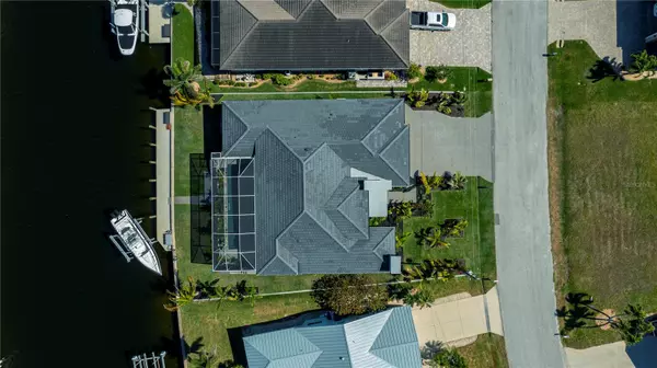 Punta Gorda, FL 33950,1230 ROYAL TERN DR