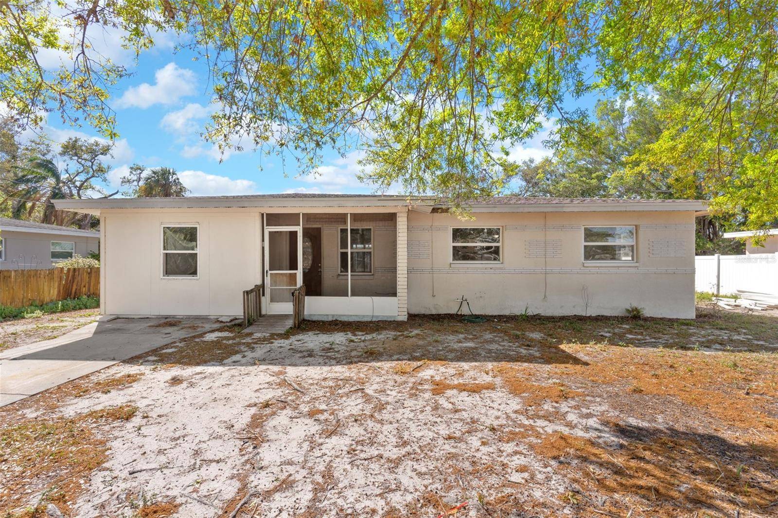 102 21ST ST NE, Bradenton, FL 34208