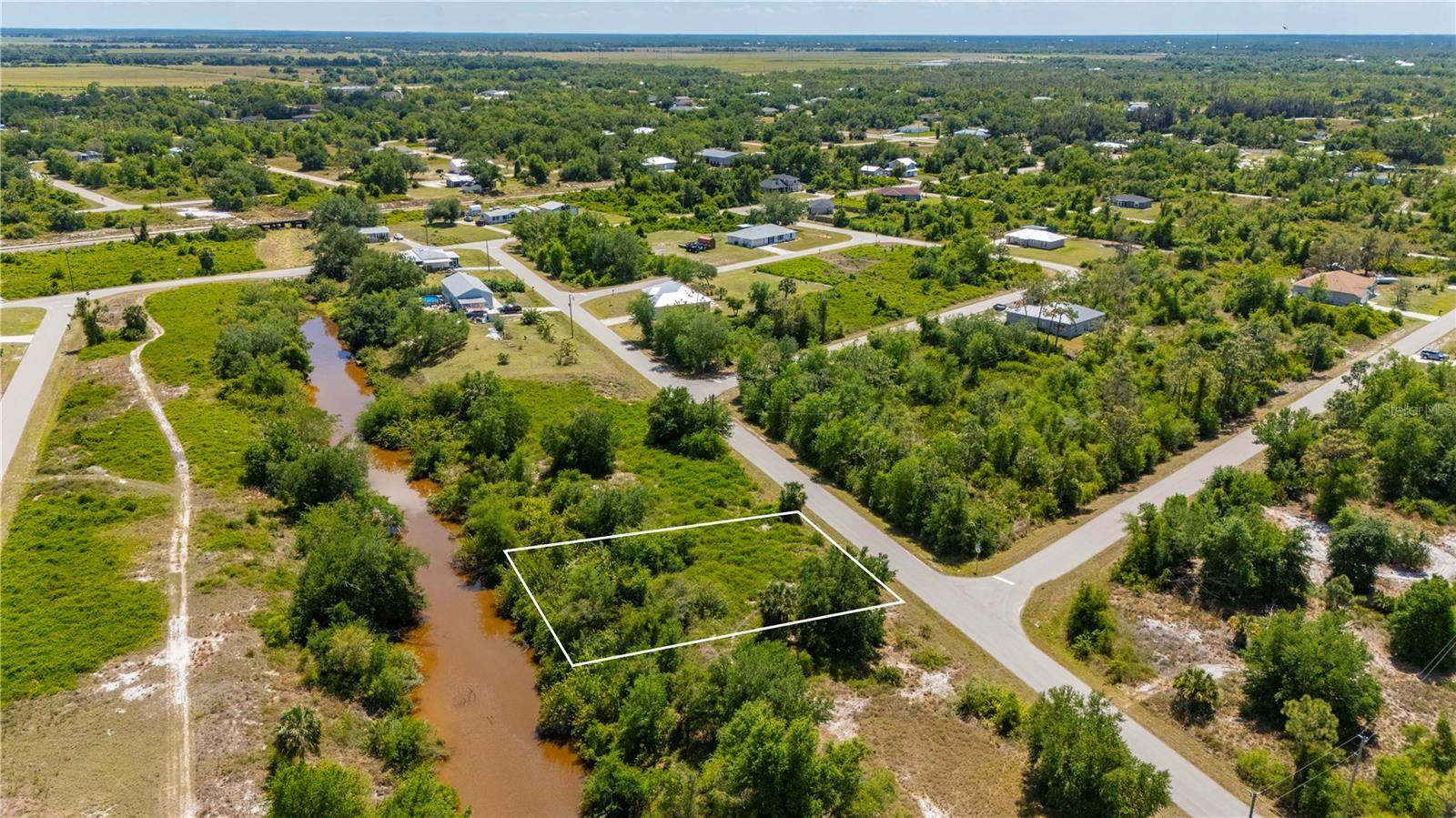 Punta Gorda, FL 33982,29194 ALFARETTA AVE