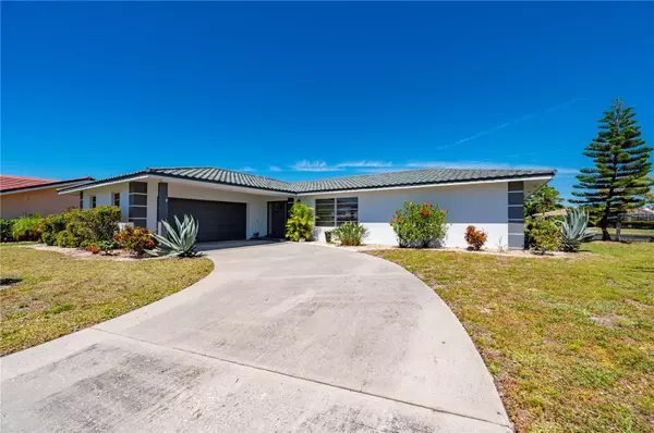 Punta Gorda, FL 33950,1206 WINWARD CT
