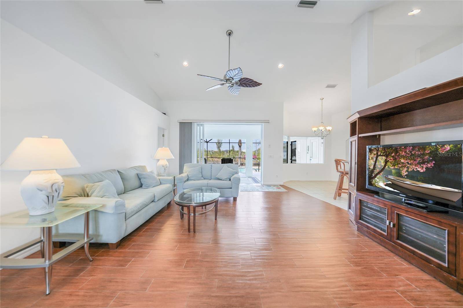 Port Charlotte, FL 33981,15538 AQUA CIR
