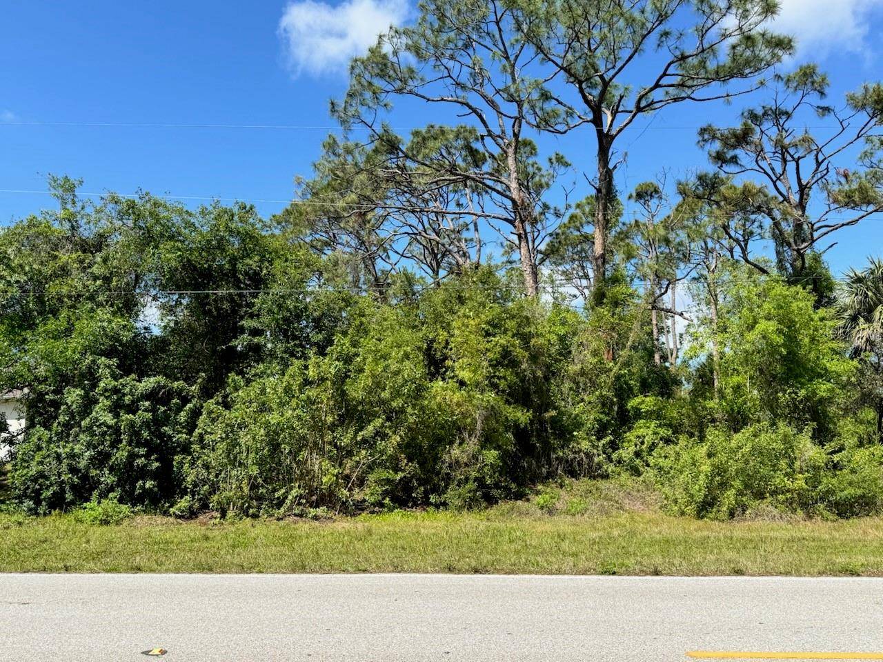 Port Charlotte, FL 33953,1303 JACOBS ST