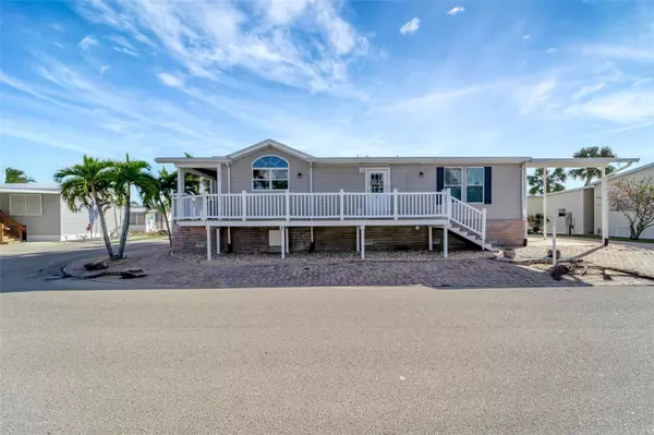 16 COPENHAGEN AVE, Punta Gorda, FL 33950