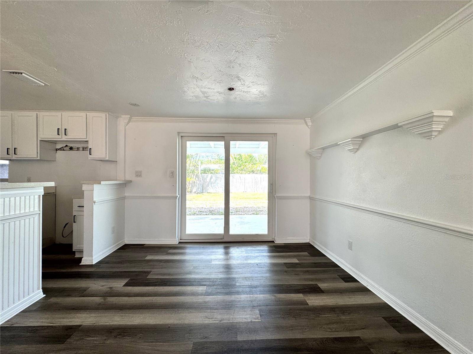 Venice, FL 34293,2600 MOHEGAN RD