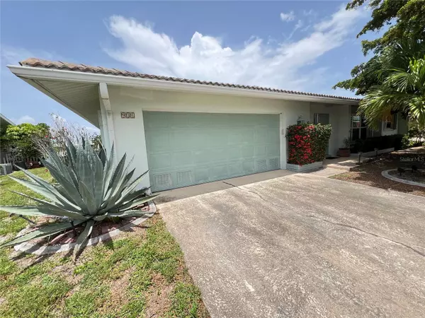 Punta Gorda, FL 33950,931 JUNO DR