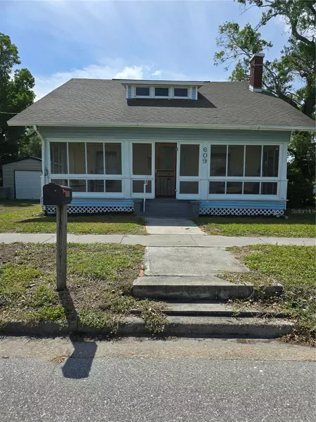 609 N ORANGE AVE, Arcadia, FL 34266