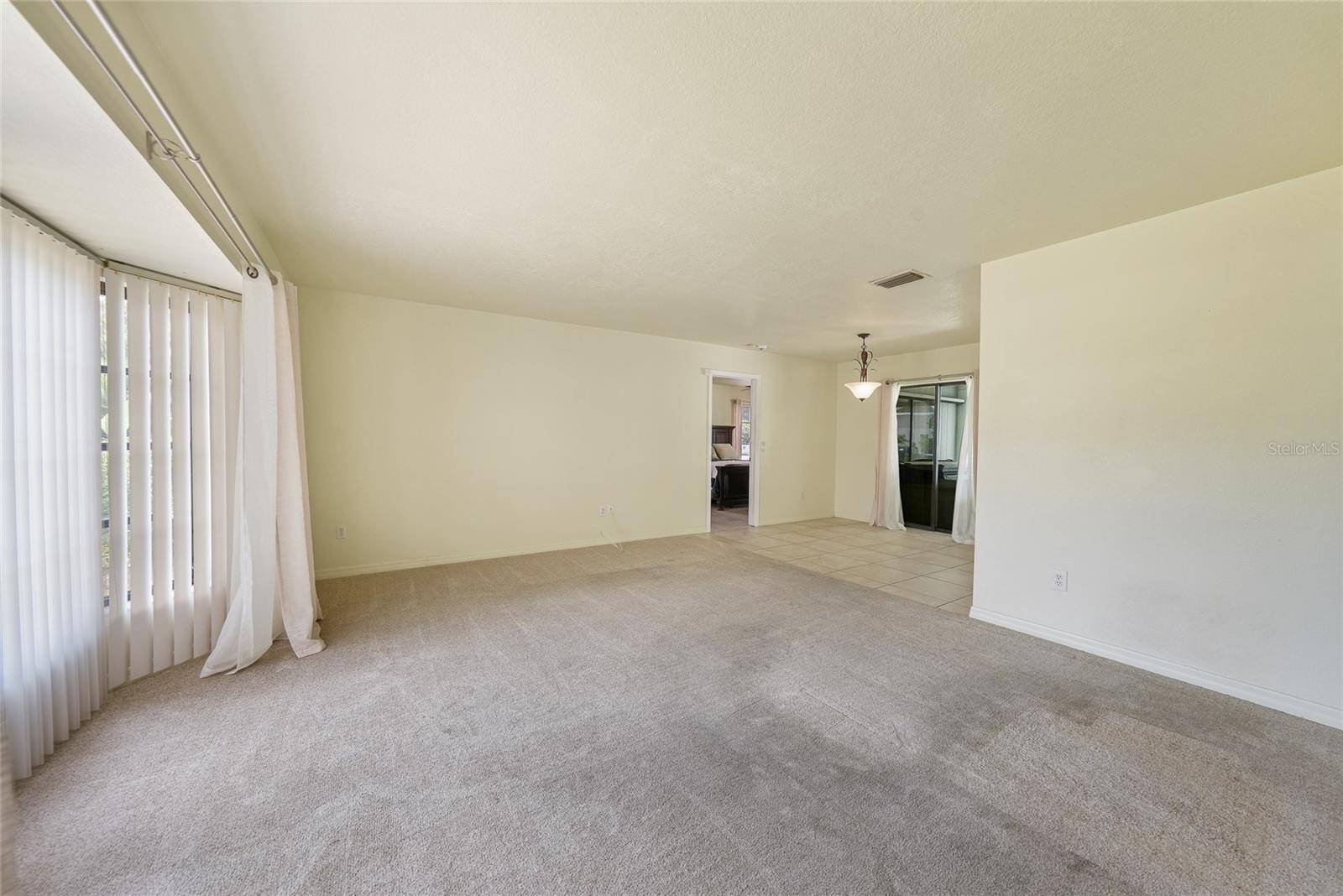 Port Charlotte, FL 33952,1556 EAGLE ST