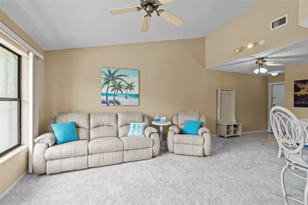 Fort Myers, FL 33919,13351 GREENGATE BLVD #427
