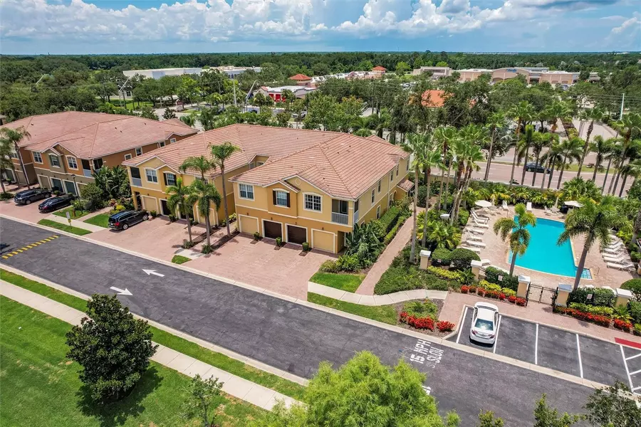 8098 MOONSTONE DR #17-203, Sarasota, FL 34233