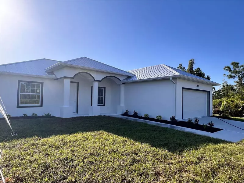 7493 WYCLIFF DR, Port Charlotte, FL 33981