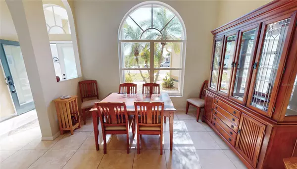 Punta Gorda, FL 33955,10203 WINDSONG RD