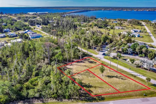 Port Charlotte, FL 33953,14245 MYAKKA AVE