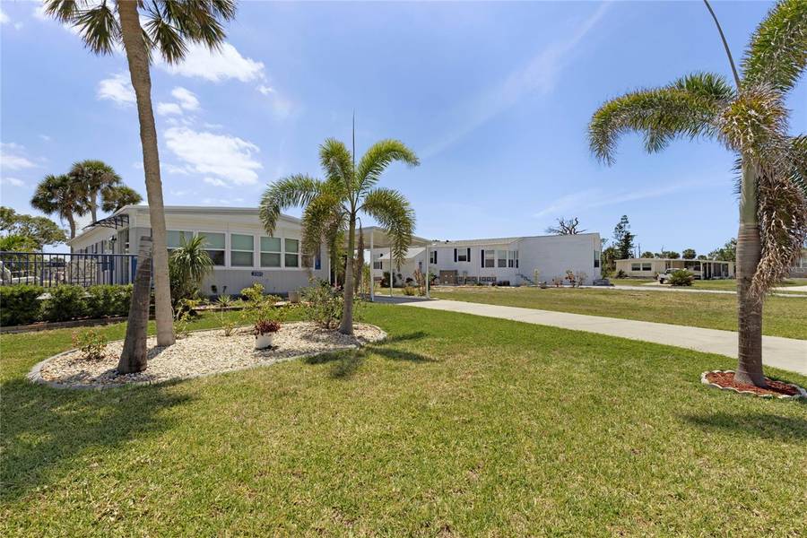 3305 BLUE JAY LN, Englewood, FL 34224