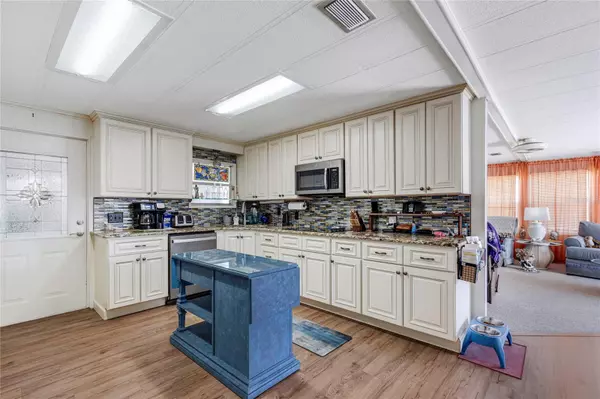 Englewood, FL 34224,3305 BLUE JAY LN