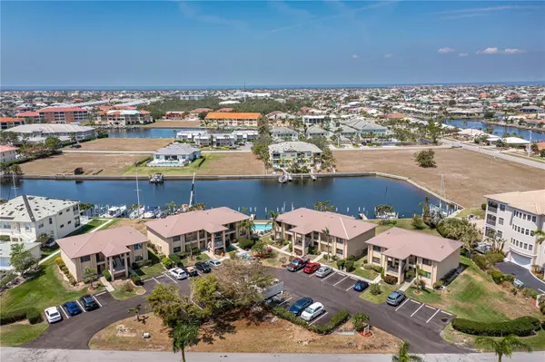 Punta Gorda, FL 33950,3221 WHITE IBIS CT #D2