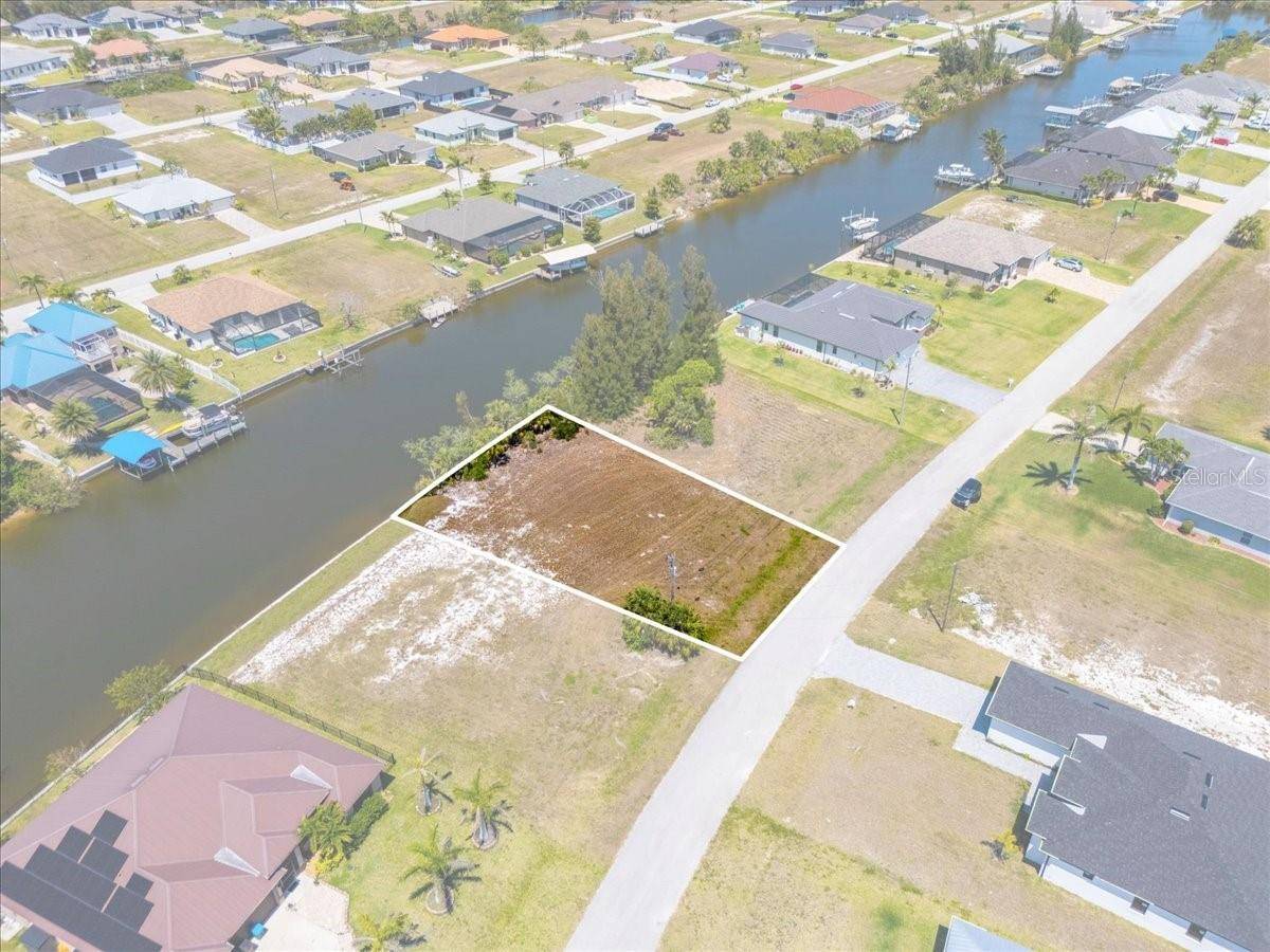 Cape Coral, FL 33993,2306 NW 37TH PL