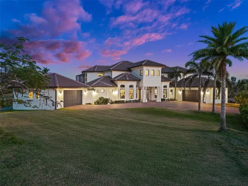 10580 POUGHKEEPSIE CIR, Port Charlotte, FL 33981